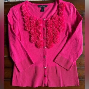 WHBM hot pink 3/4 length sleeves, silver snap buttons, roses, floral appliqué